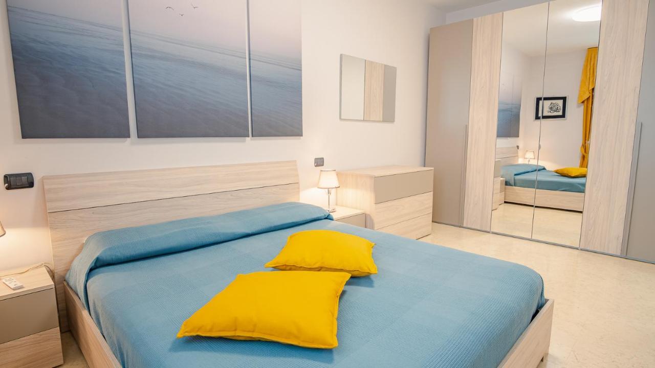 Relais Du Lac Loft - Italian Homing Desenzano del Garda Bagian luar foto