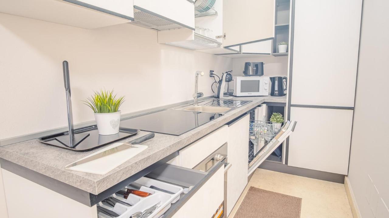 Relais Du Lac Loft - Italian Homing Desenzano del Garda Bagian luar foto